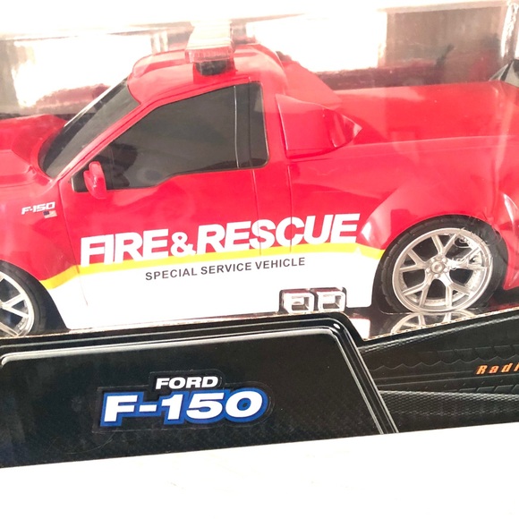 EXTREME MACHINE FORD F-150 FIRE & RASCUE CAR - Picture 3 of 6